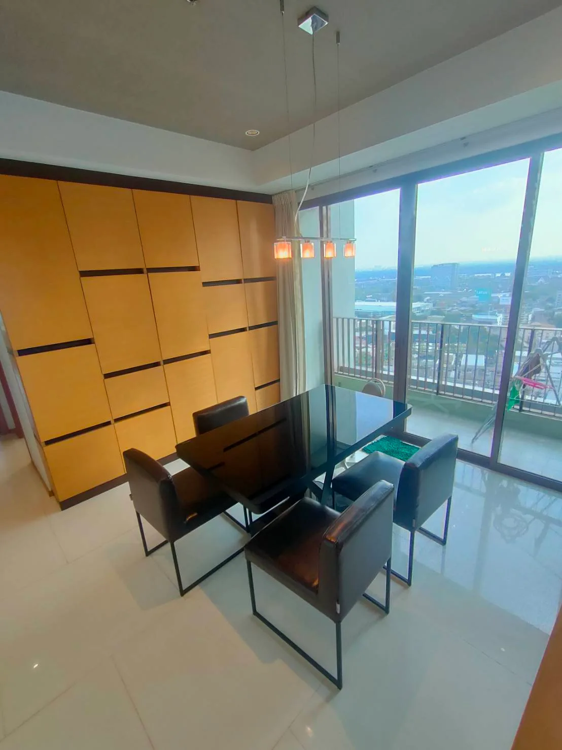 The Emporio Place — photo 4