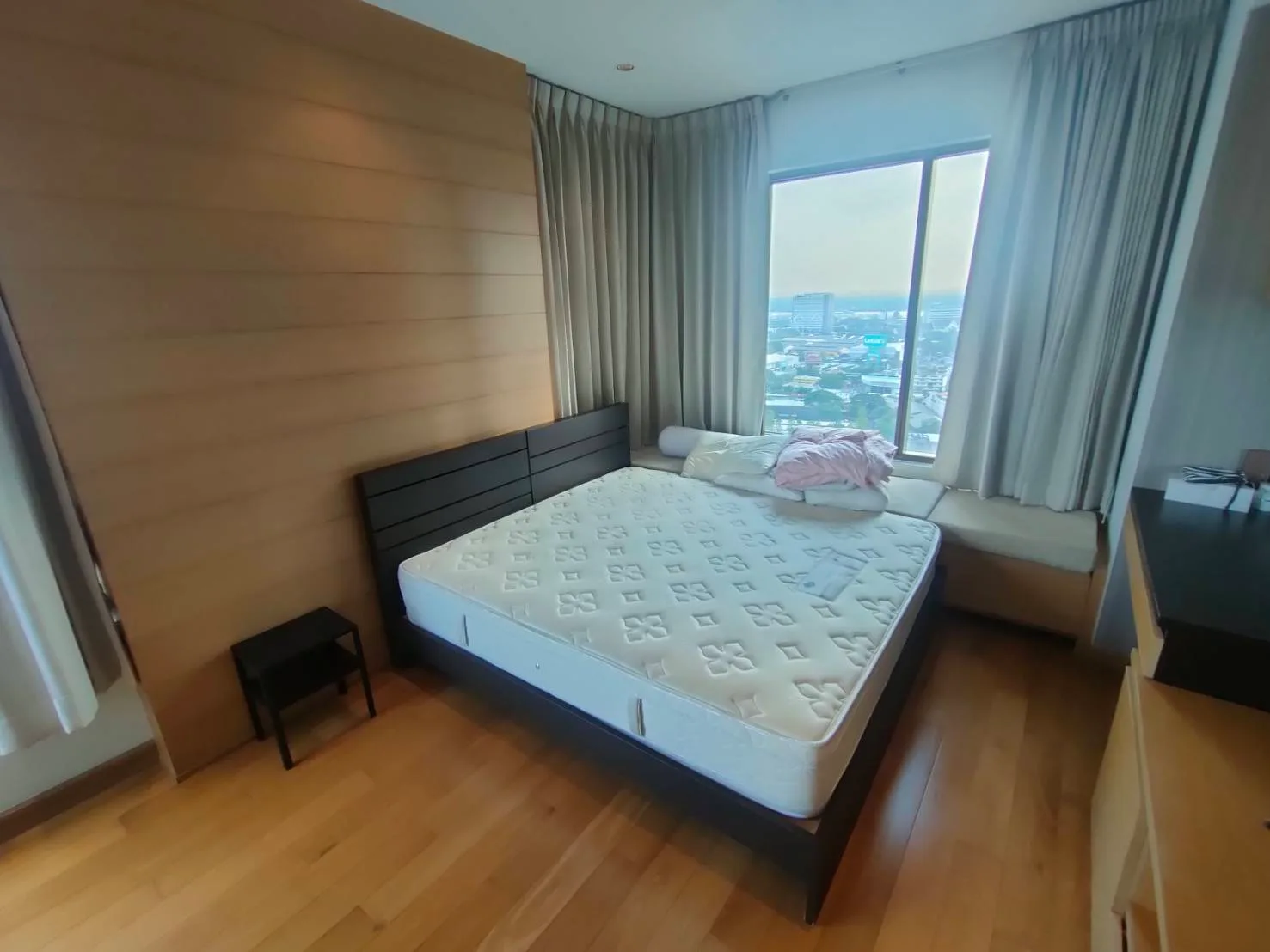 The Emporio Place — photo 6