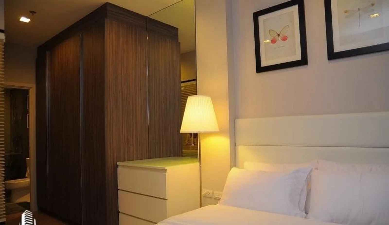 Urbano Absolute Sathon - Taksin — photo 3