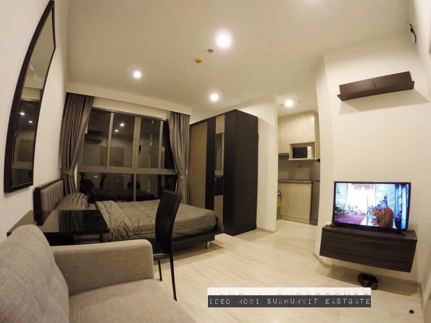 Ideo Mobi Sukhumvit Eastgate — photo 1