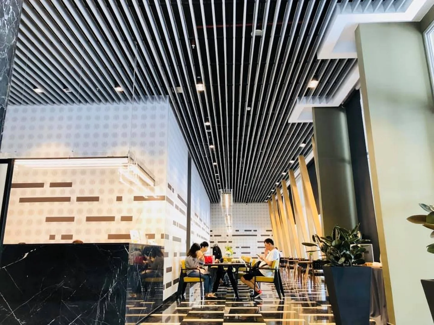 Noble Revolve Ratchada 2 — photo 11