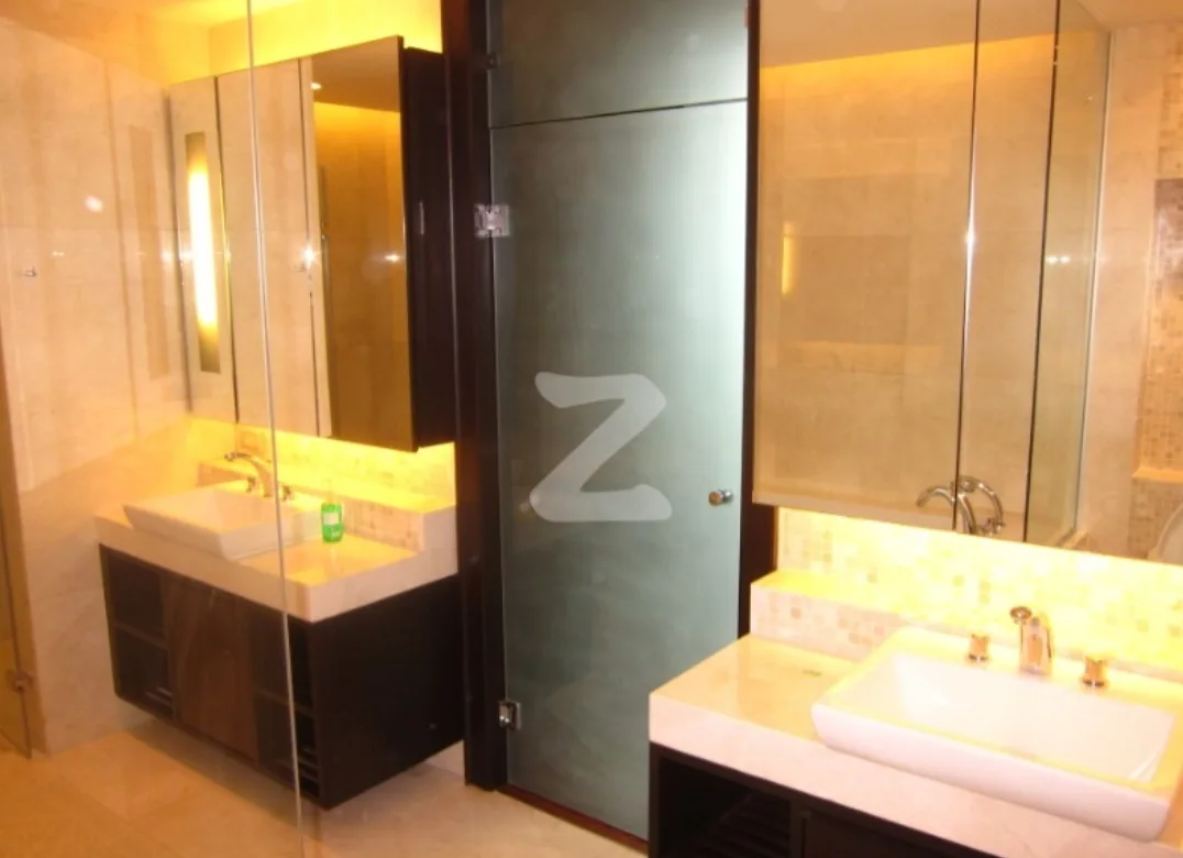 Oriental Residence — photo 6