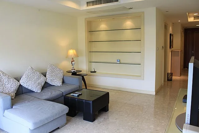 Hampton Thonglor 10 — photo 1