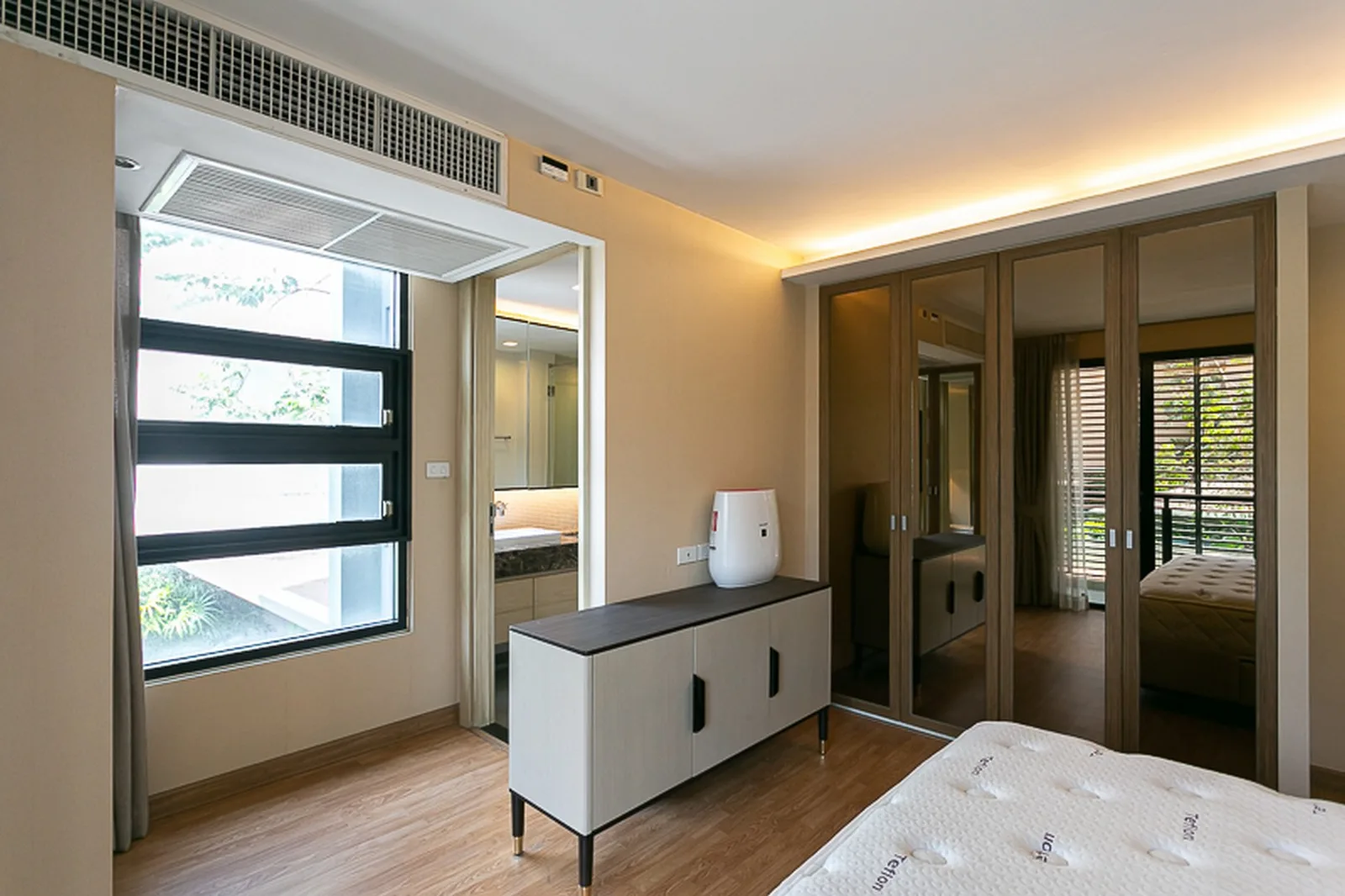 L8 Residence — photo 11