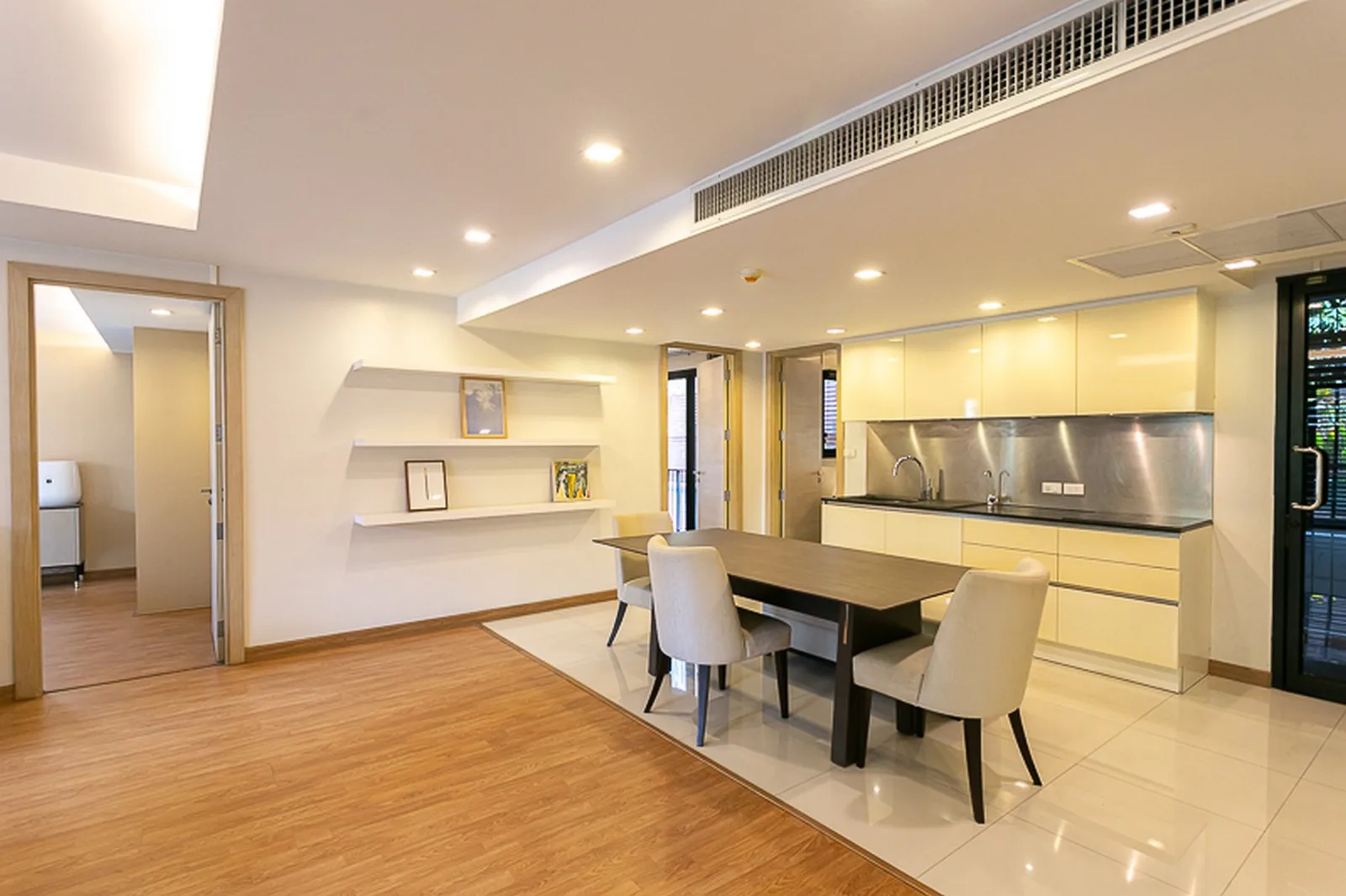 L8 Residence — photo 13