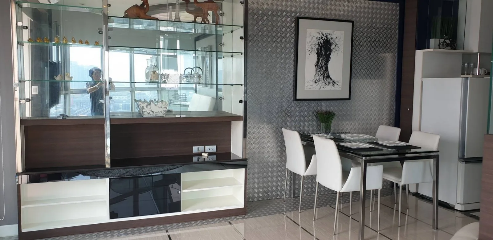 Sky Walk Condominium — photo 7