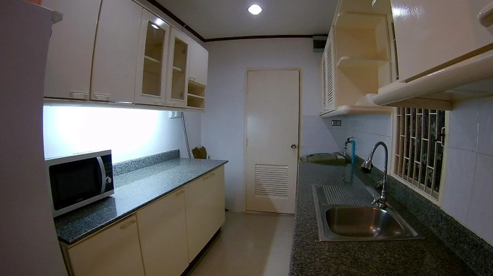 Saranjai Mansion — photo 5