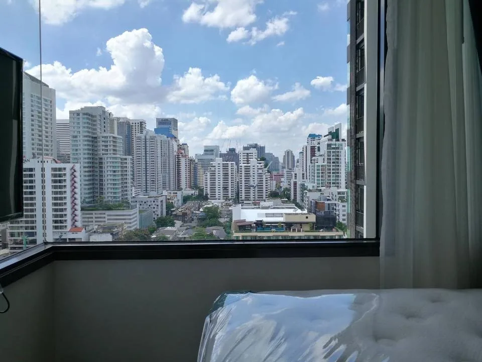 Edge Sukhumvit 23 — photo 5