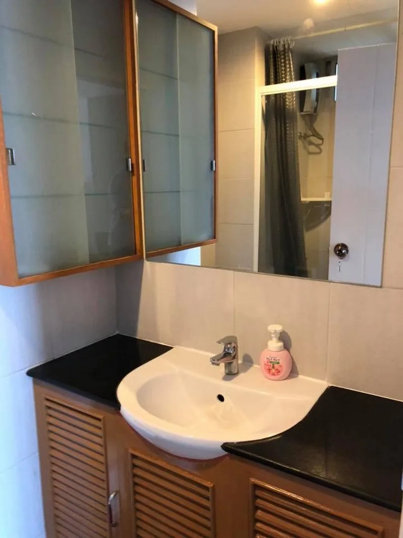 Condo One X Sukhumvit 26 — photo 4