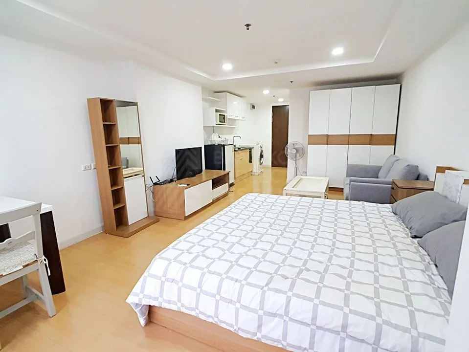 The Trendy Condominium — photo 5