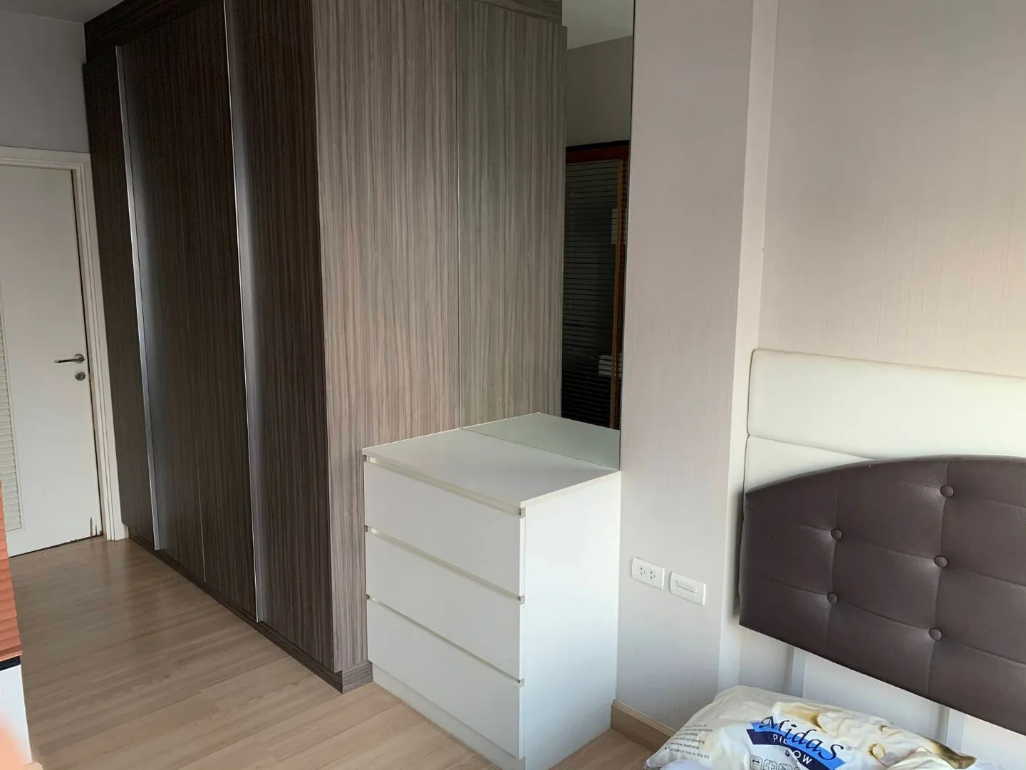 Urbano Absolute Sathon - Taksin — photo 7