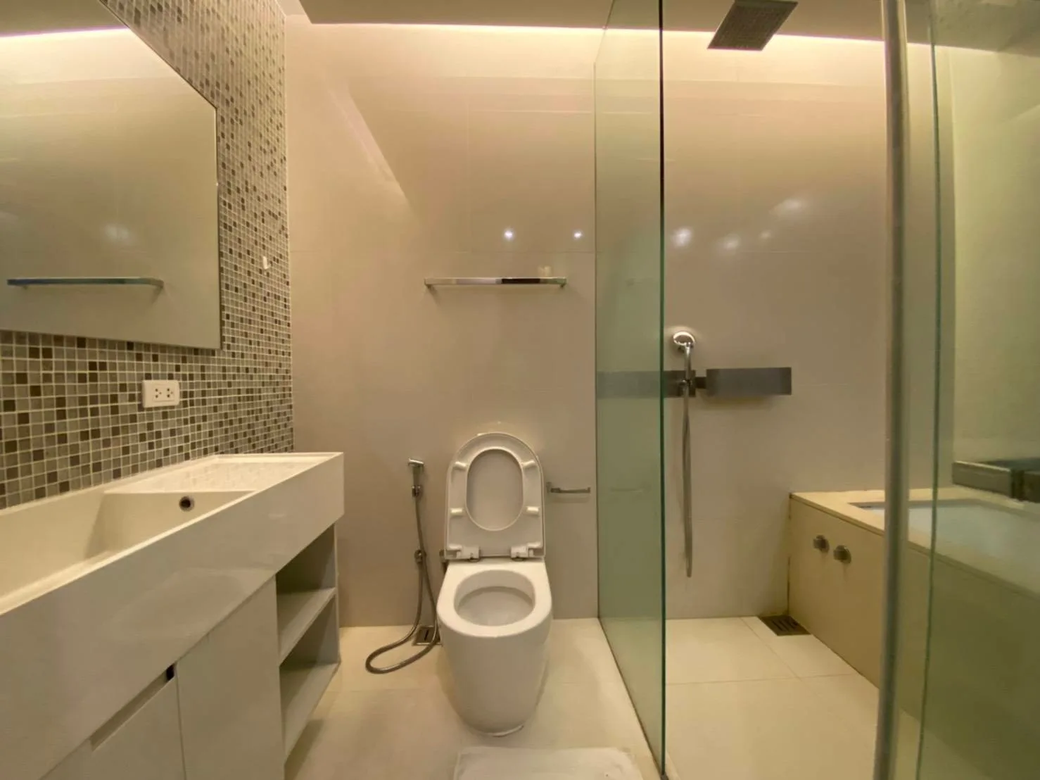 The Room Sukhumvit 21 — photo 16