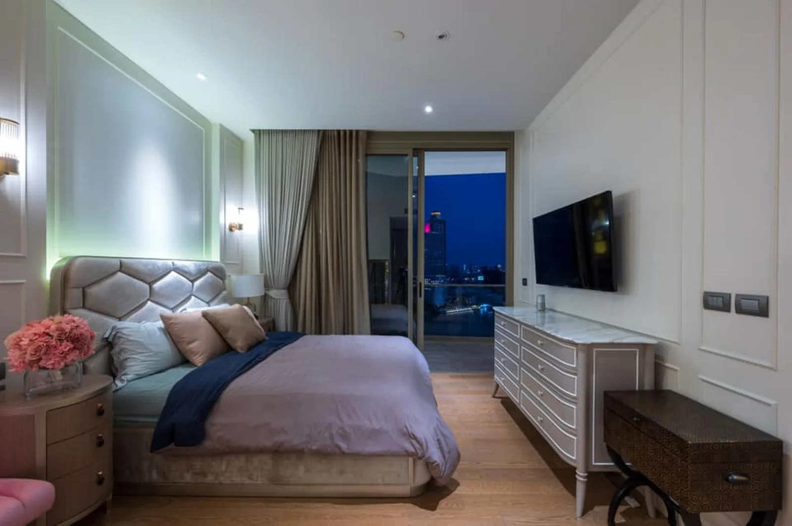 Magnolias Waterfront Residences — photo 10