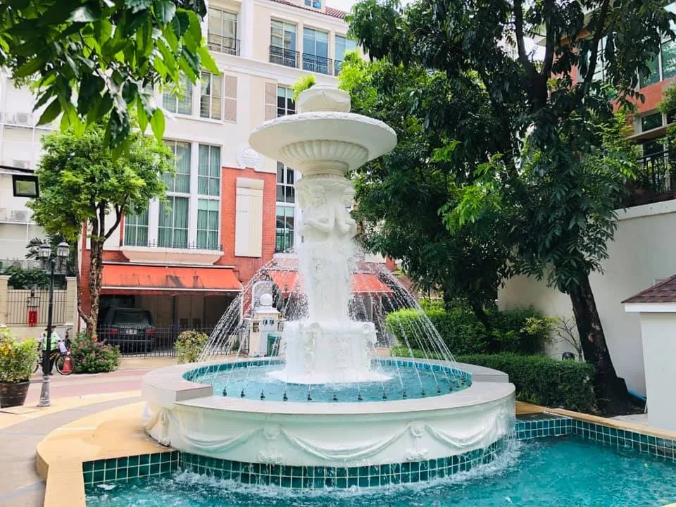 Baan Klang Krung Thonglor — photo 12