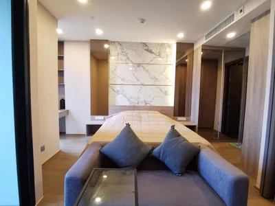 Ashton Chula - Silom