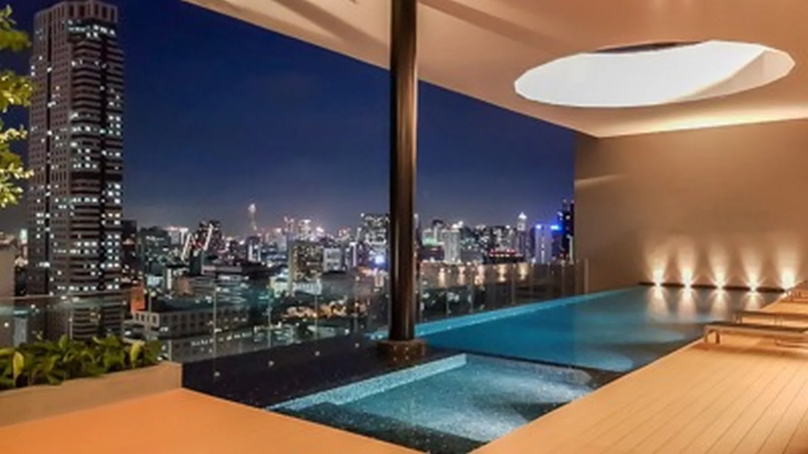 Noble Revolve Silom — photo 7