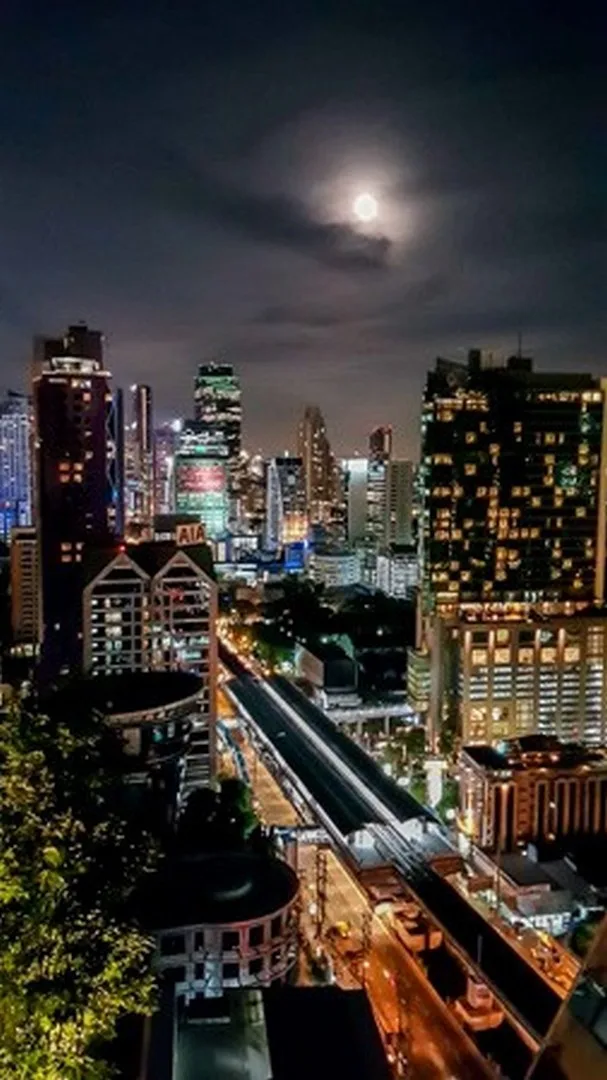 Noble Revolve Silom — photo 8