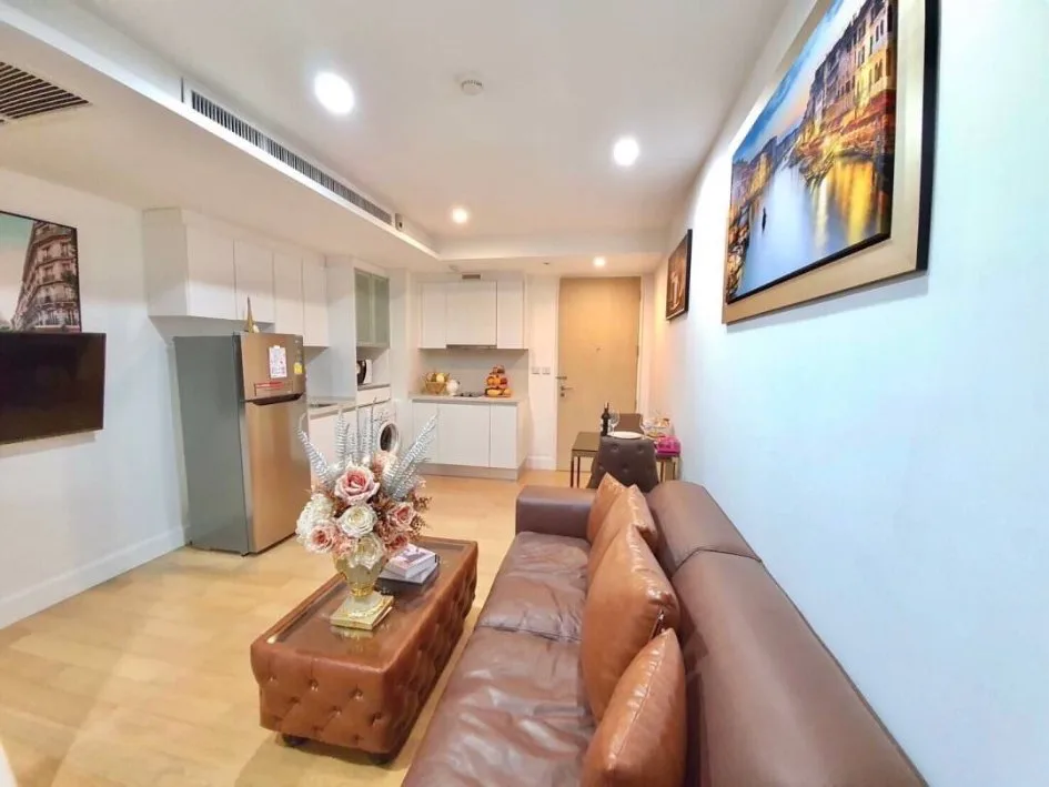 Collezio Sathorn - Pipat — photo 2