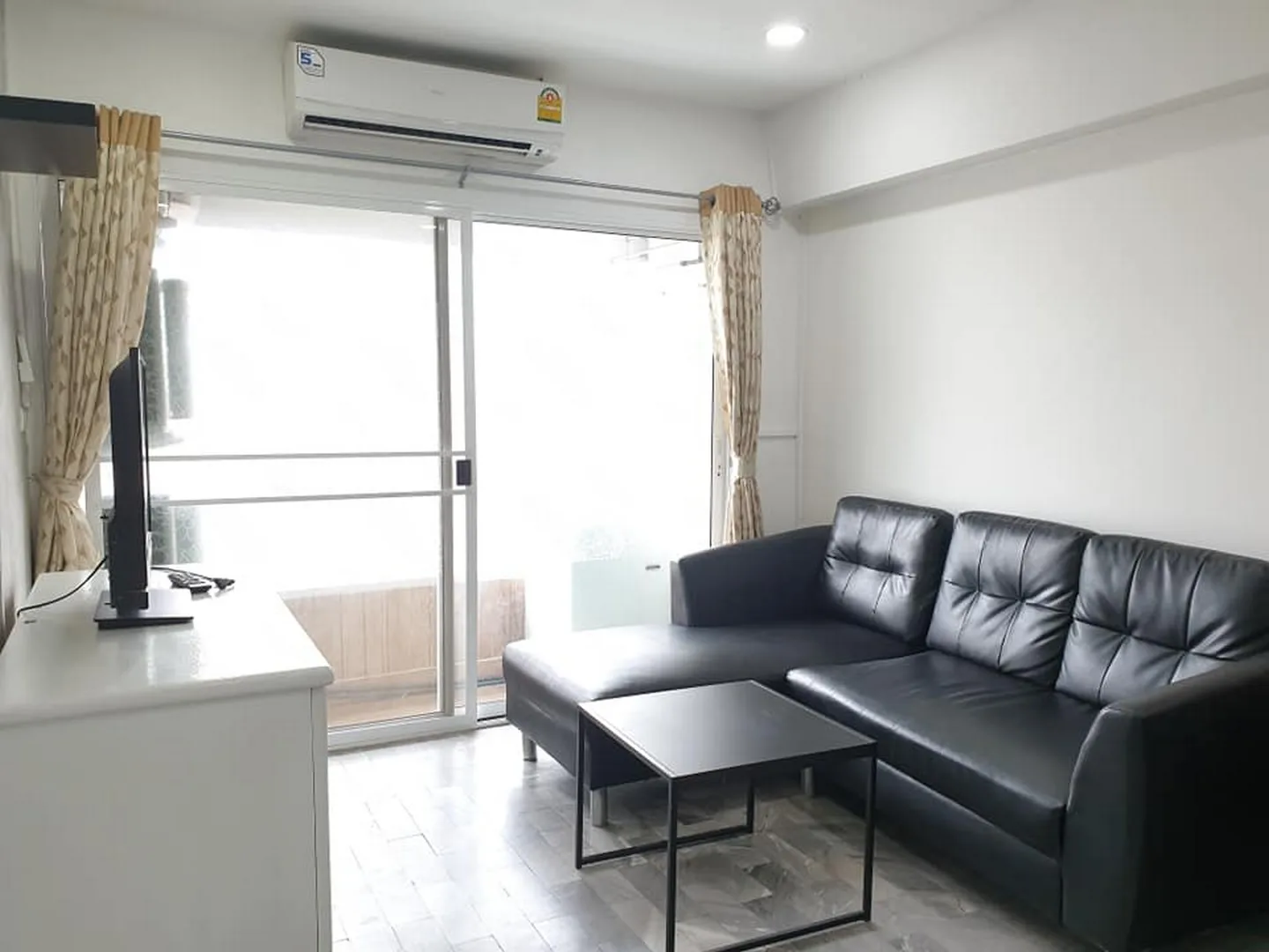 Thonglor Tower — photo 5