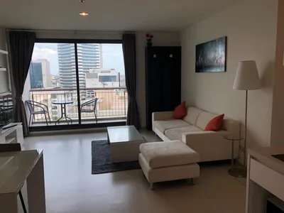 Rhythm Sukhumvit 42