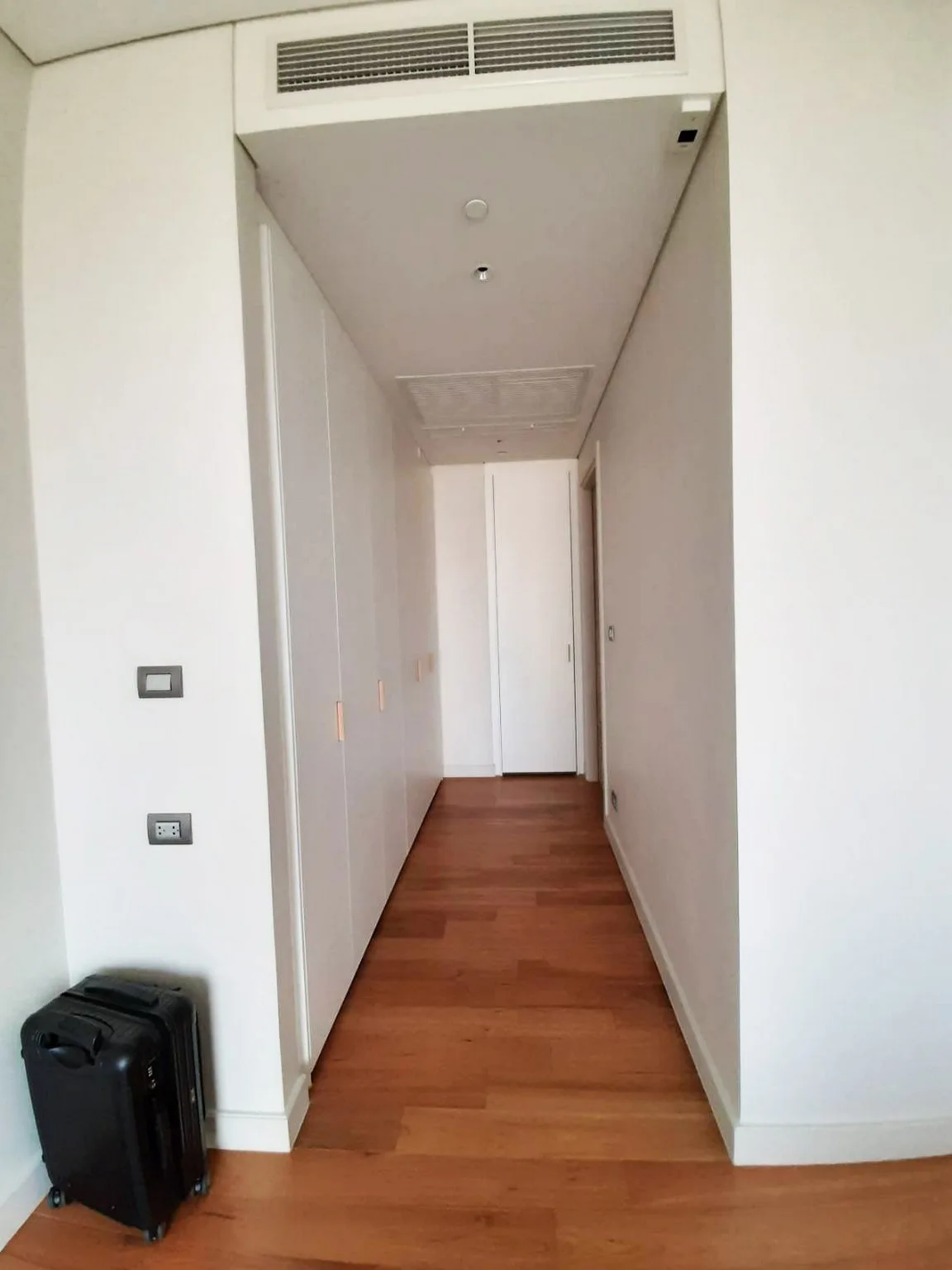 Sindhorn Residence — photo 14