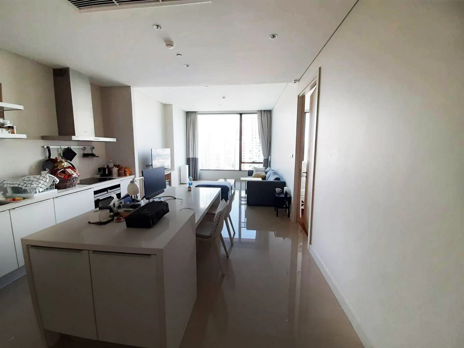 Sindhorn Residence — photo 3
