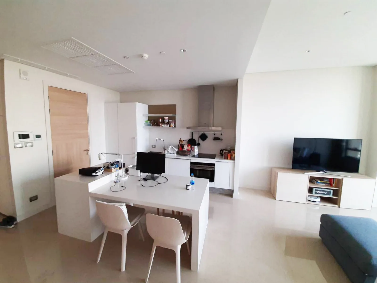 Sindhorn Residence — photo 10