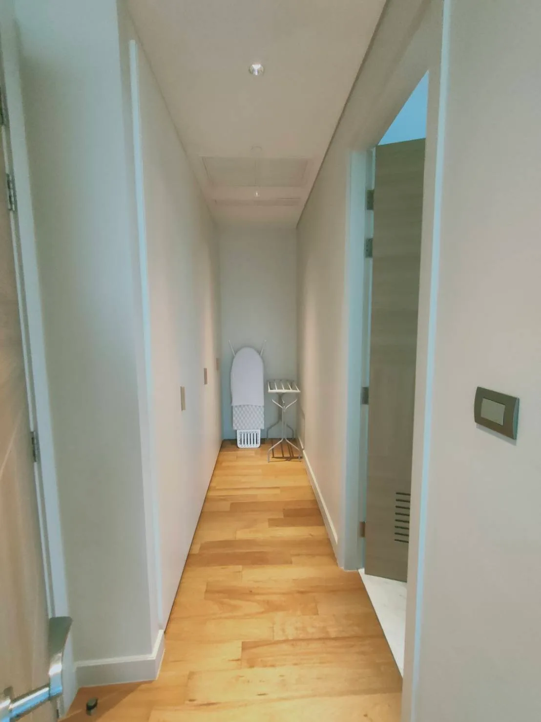 Sindhorn Residence — photo 8
