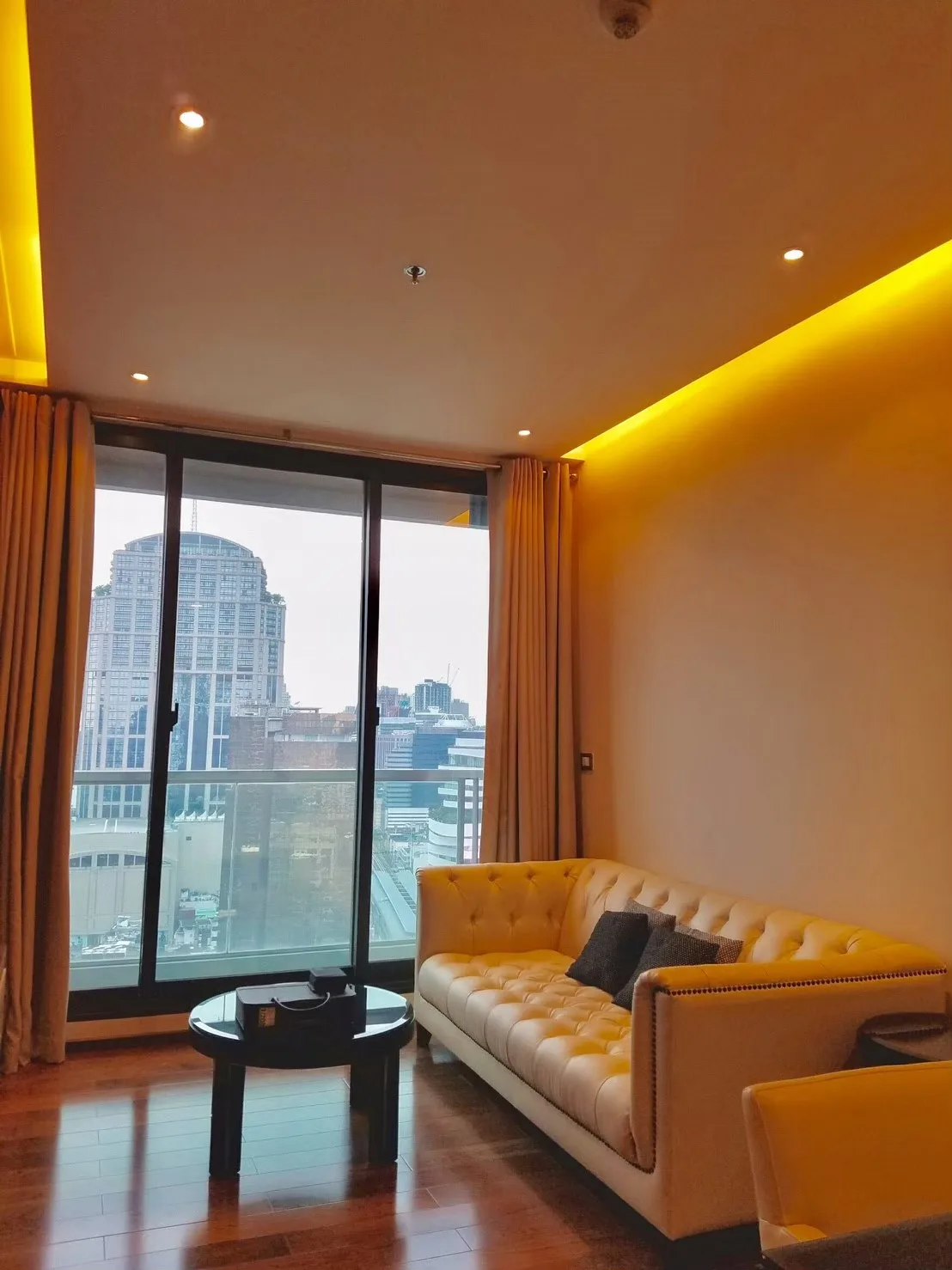 The Address Sukhumvit 28 — photo 2