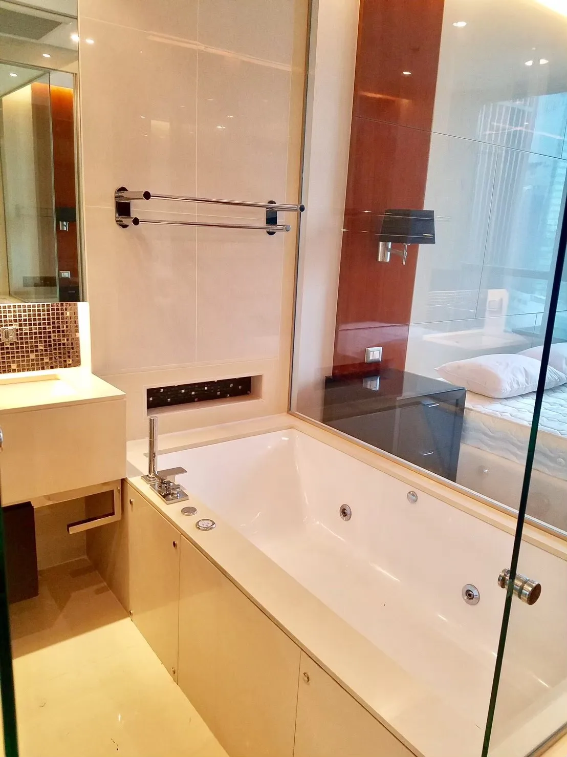 The Address Sukhumvit 28 — photo 7
