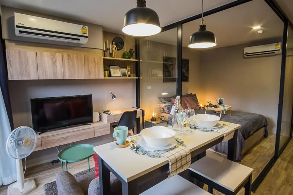 Blossom Condo @ Sathorn - Charoenrat — photo 2