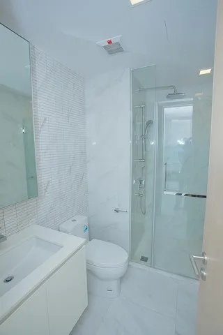 Hyde Sukhumvit 11 — photo 12