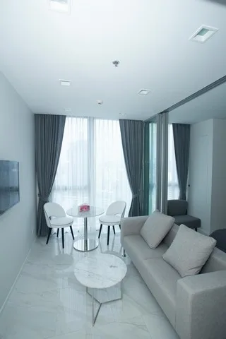 Hyde Sukhumvit 11 — photo 21