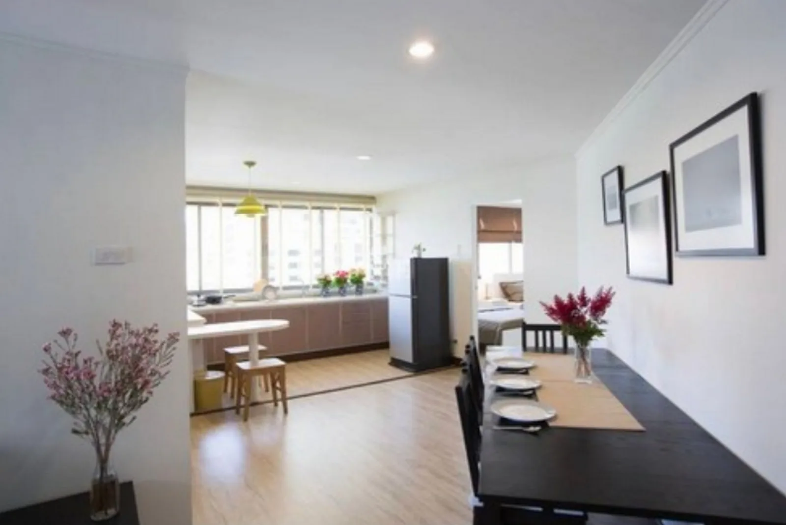 Beverly Tower Condo — photo 2