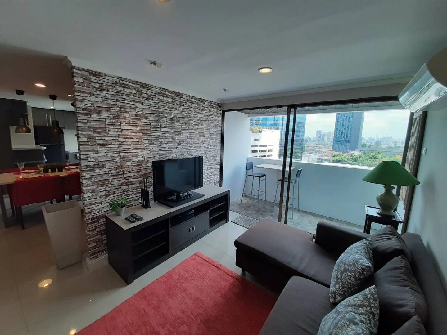 Beverly Tower Condo — photo 3