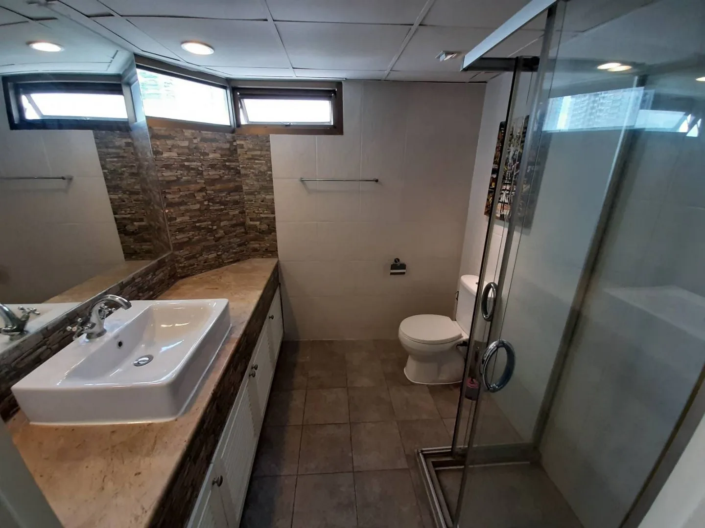 Beverly Tower Condo — photo 9