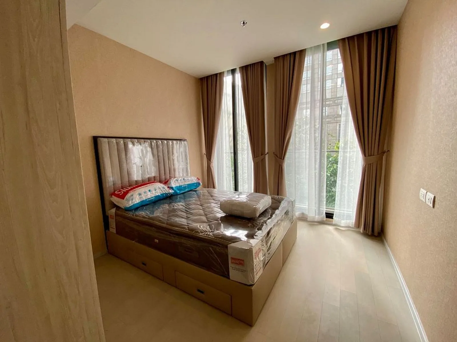 Noble Ploenchit — photo 10