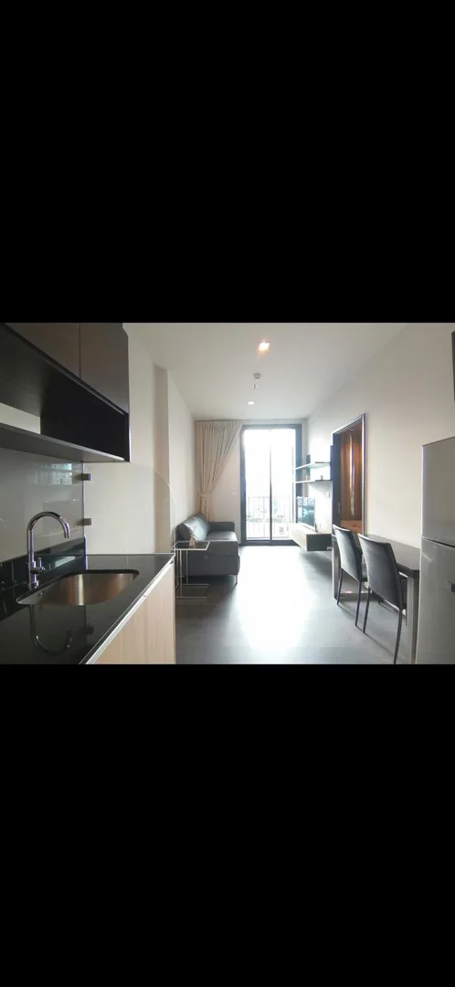 Edge Sukhumvit 23 — photo 2