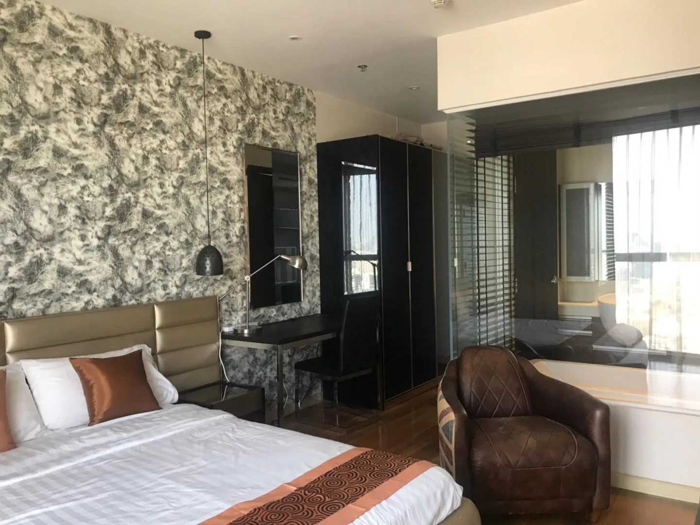 Sky Walk Condominium — photo 10