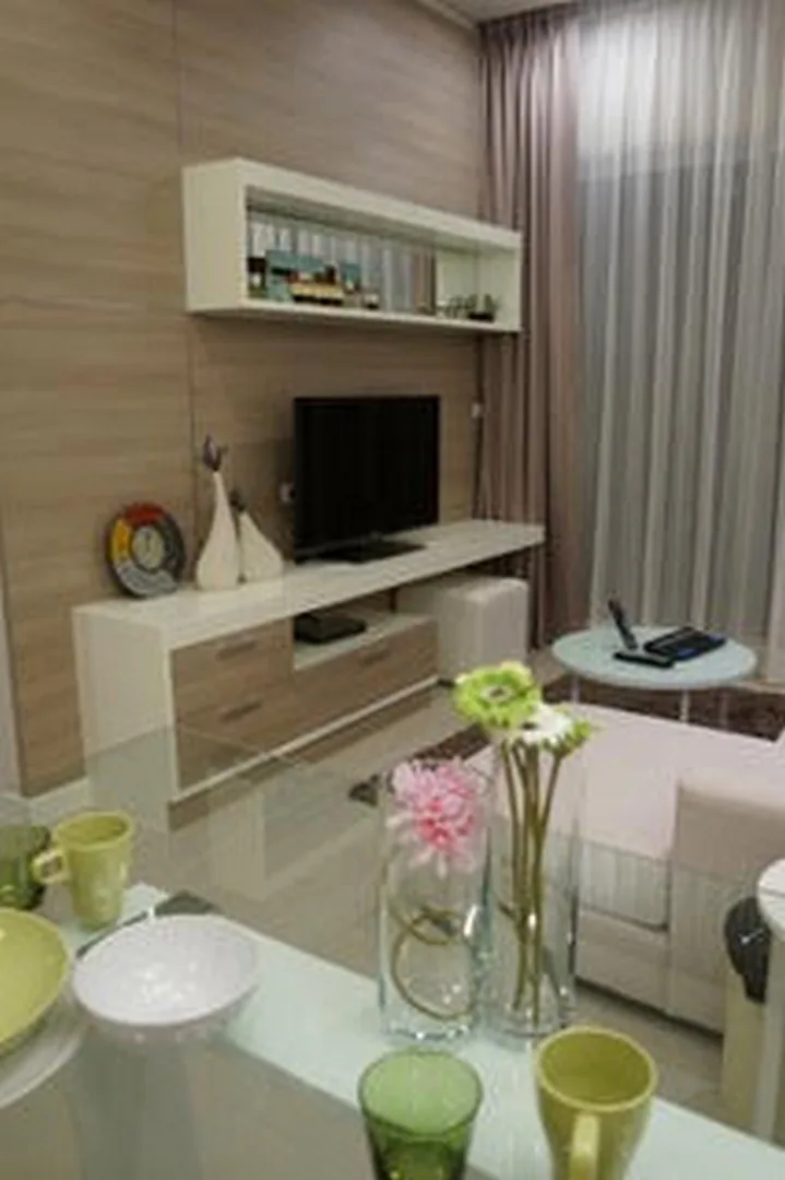 Circle Condominium — photo 3