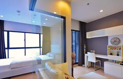 Urbano Absolute Sathon - Taksin