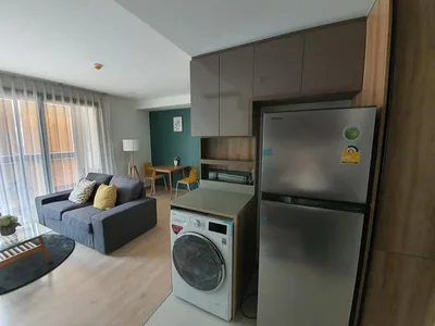 Taka Haus Ekamai 12