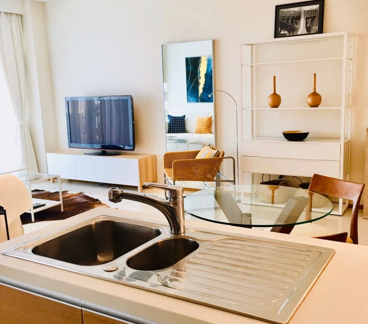 The Emporio Place — photo 8