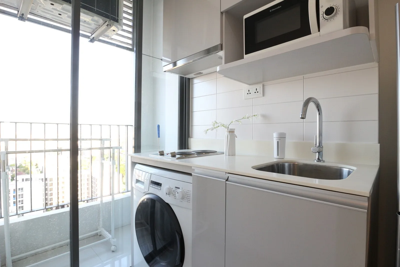 Ideo Mobi Sukhumvit 81 — photo 9