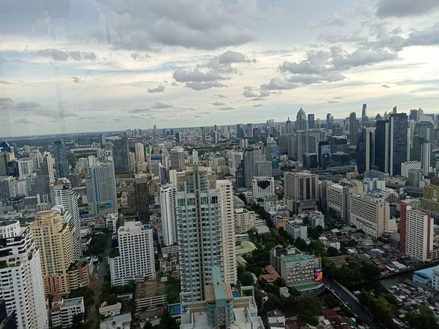 Ideo Mobi Asoke — photo 9