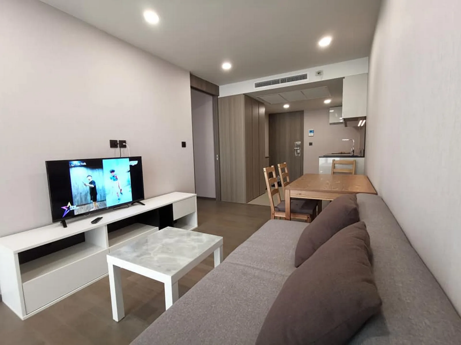 Klass Condo Siam — photo 4