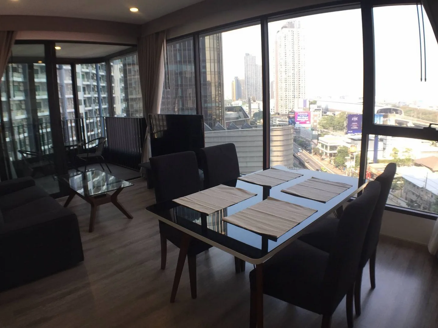 Ideo Mobi Asoke — photo 2