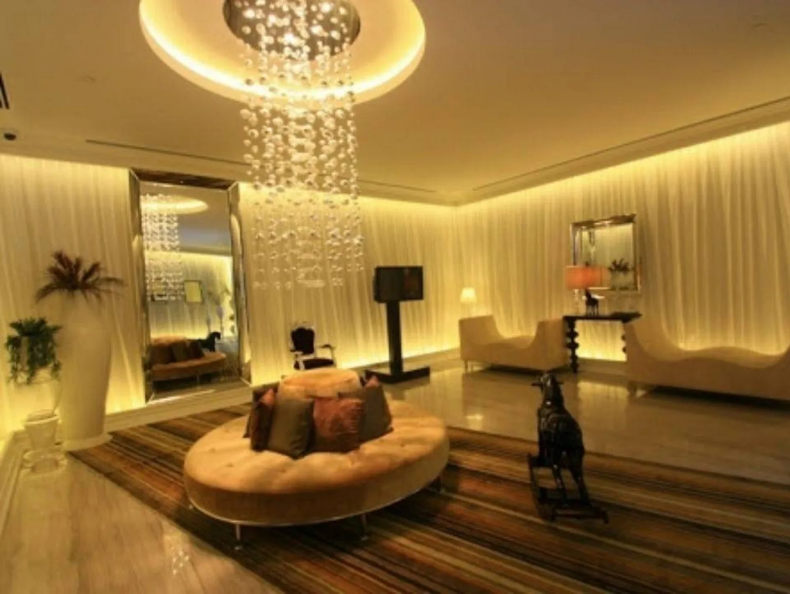 Hive Taksin — photo 8