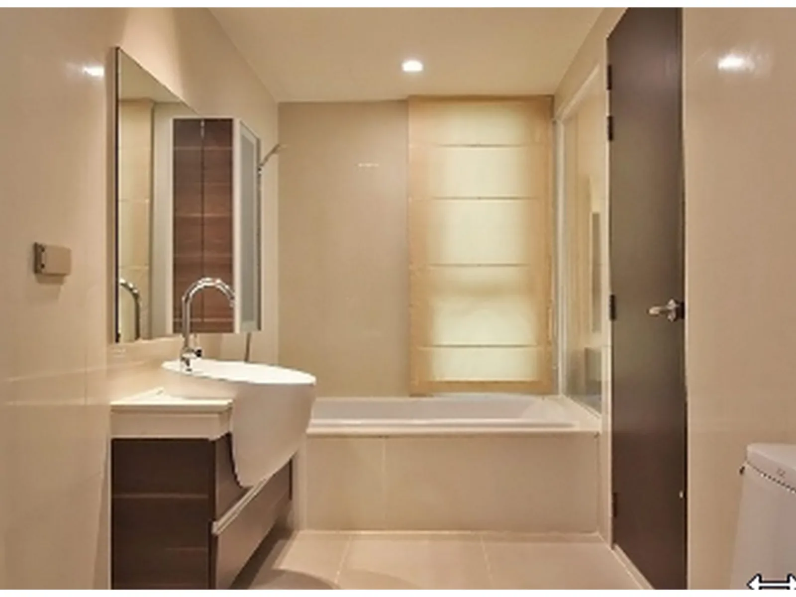 Sky Walk Condominium — photo 13
