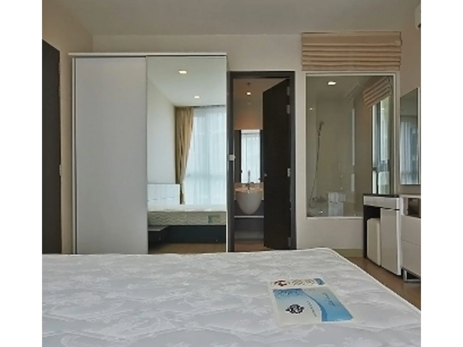 Sky Walk Condominium — photo 8